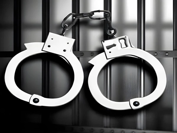 مکہ مکرمہ پولیس نے جعلی حج پرمٹ بنانیوالے 18 غیر ملکی شہری گرفتار کر لیے